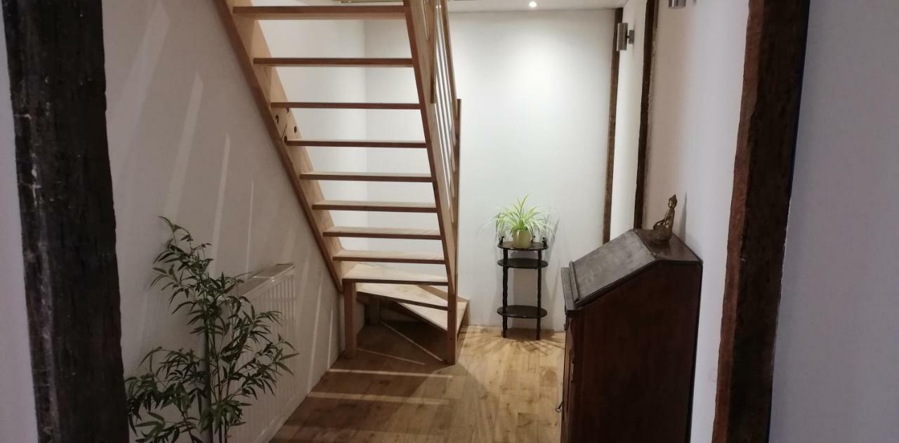 Maison Familiale Pres De Bruxelles Et Paridaisia アンギャン エクステリア 写真